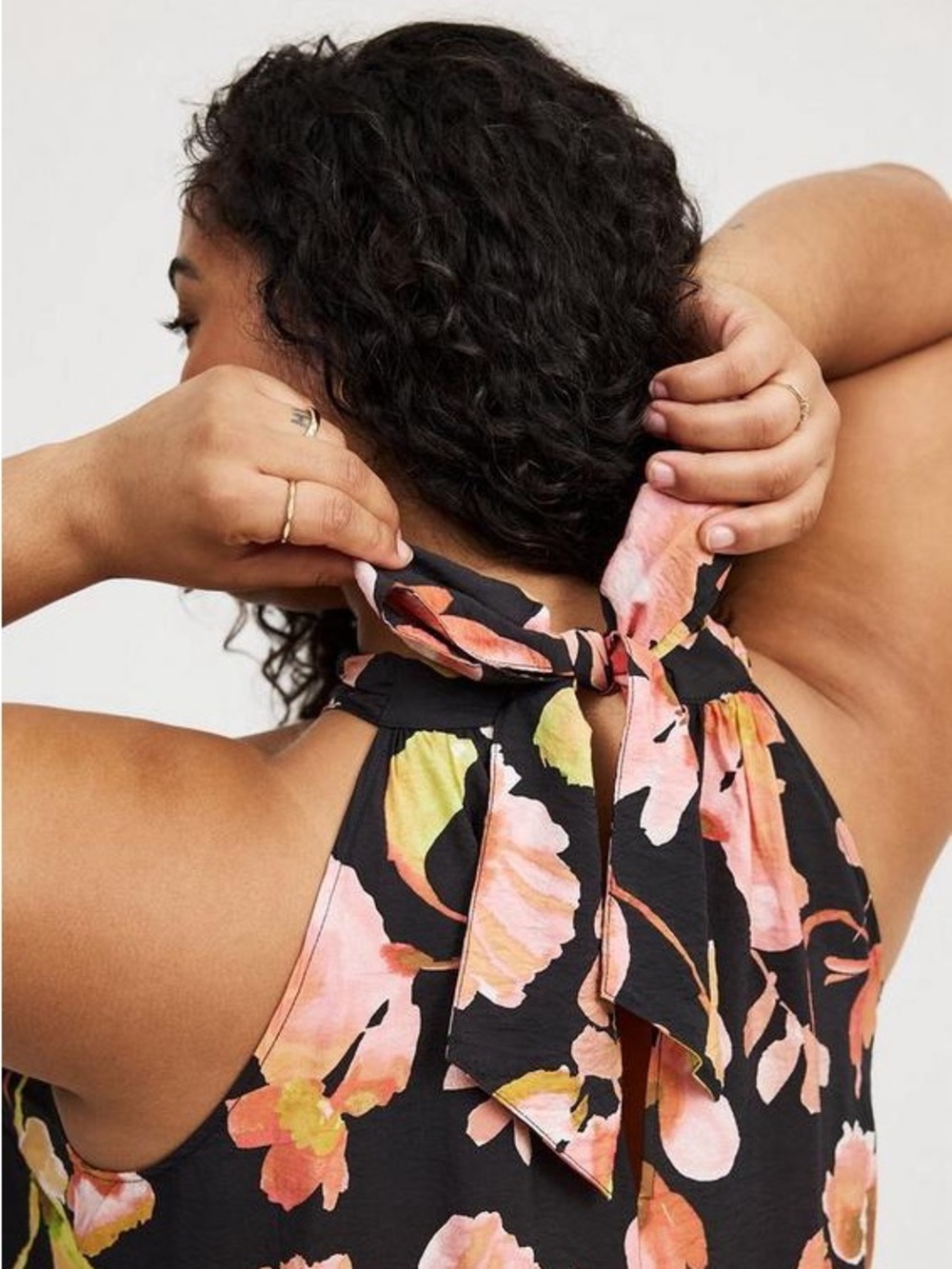 Torrid 1X Midi High-neck tie-back dress NWT - Picture 3 of 7